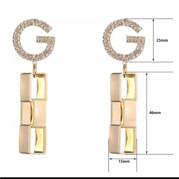 Designer-inspired G dangle cold tone earrings. Influencer 's pick. New. - Picture 2 of 6